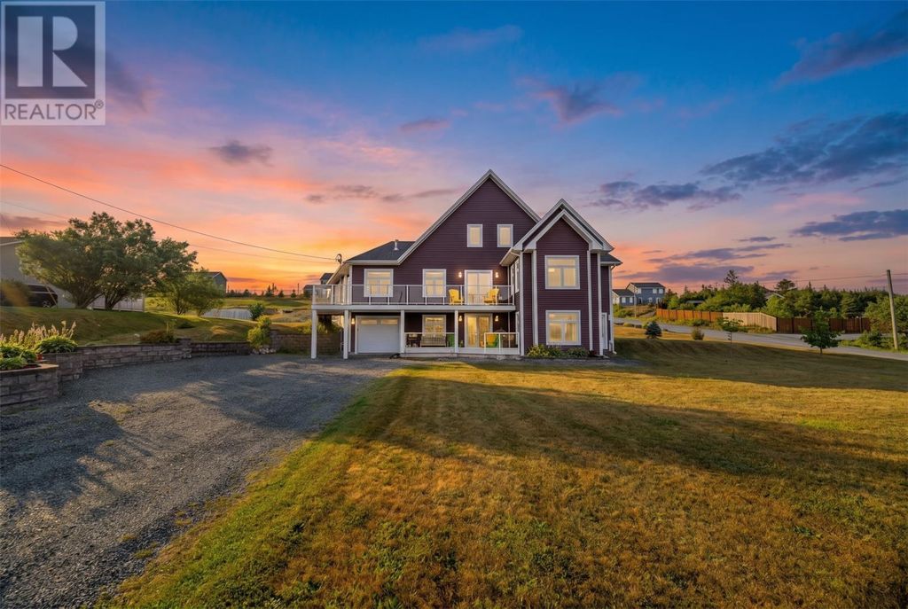 110 Summit Drive, Paradise