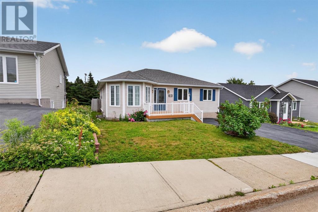 40 Ranger Avenue, Paradise
