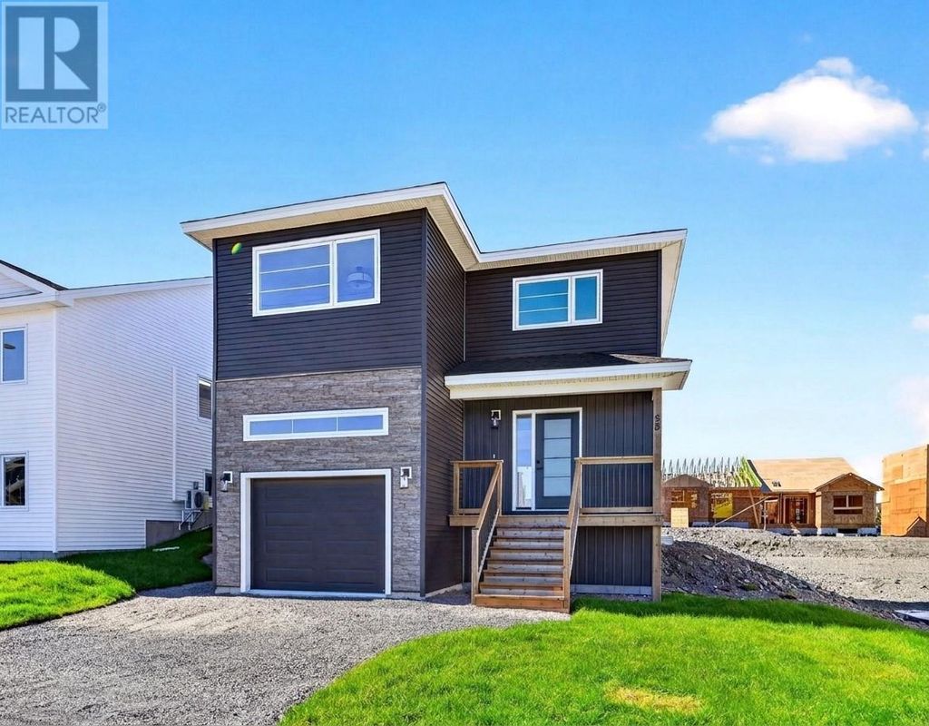 88 Trenton Drive, Paradise
