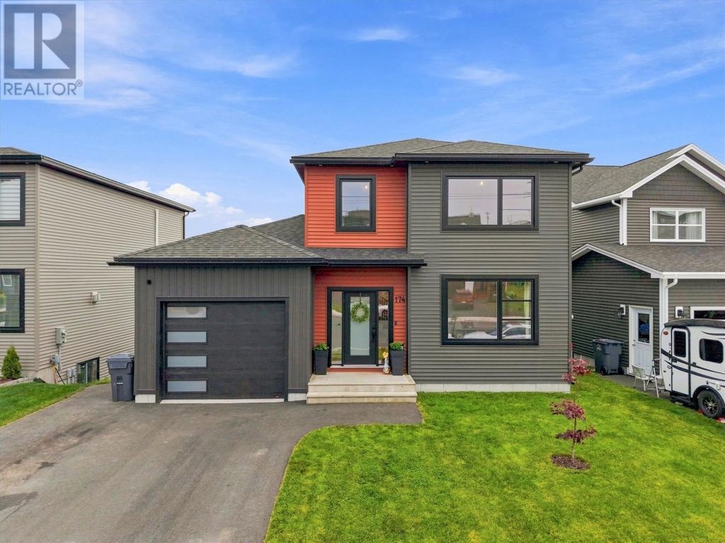 174 Lanark Drive, Paradise