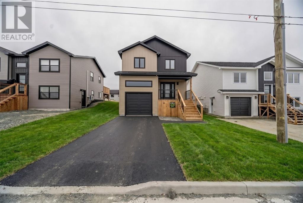 92 Trenton Drive, Paradise