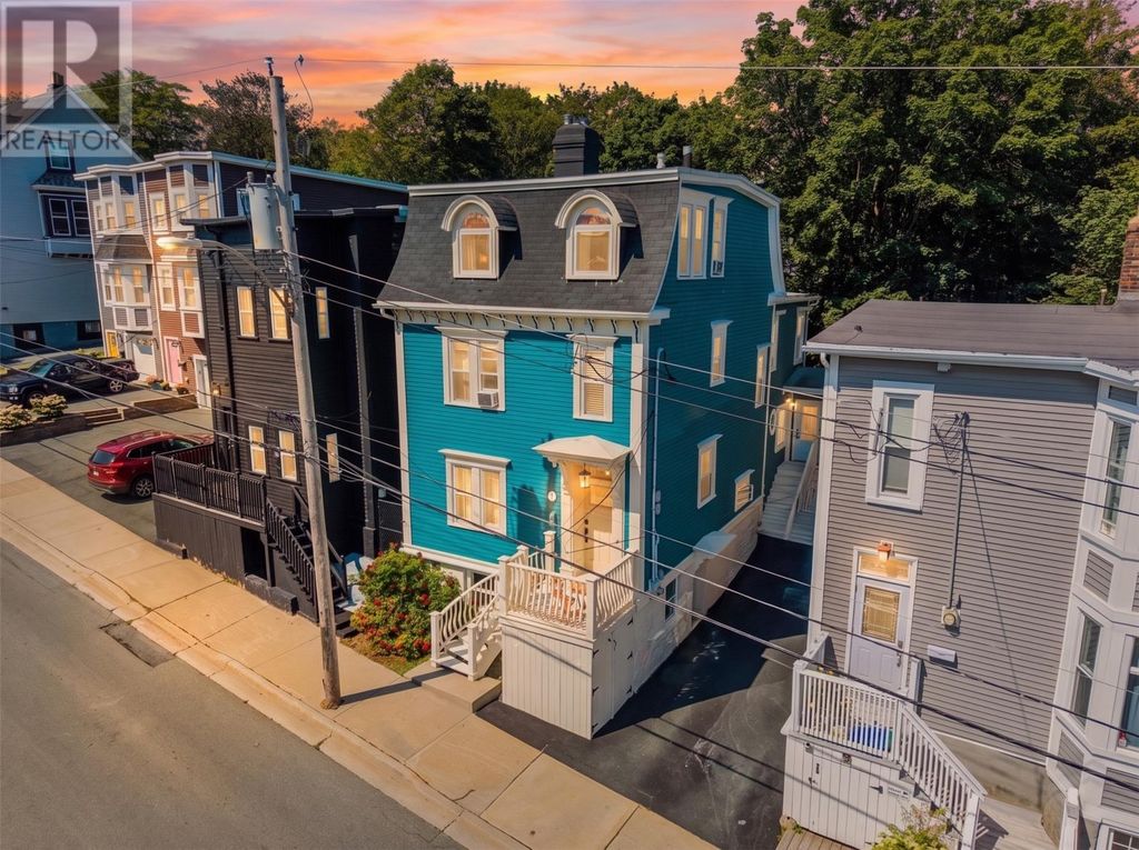 110 Pleasant Street, St. John's