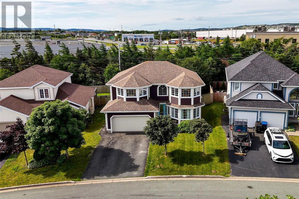 23 Brooklyn Avenue, St. John's