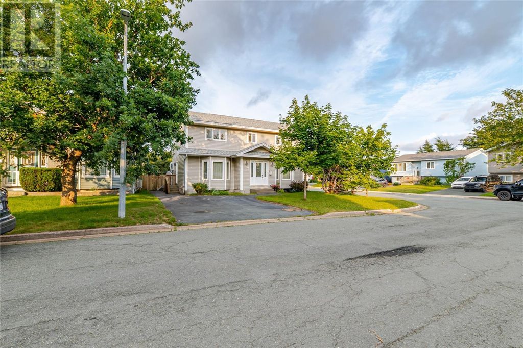 1 Rideau Place, Mount Pearl
