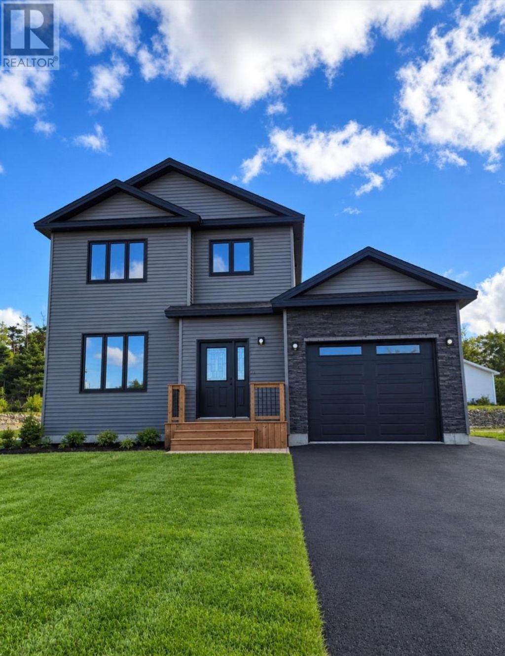 56 Lakewynds Drive, Paradise
