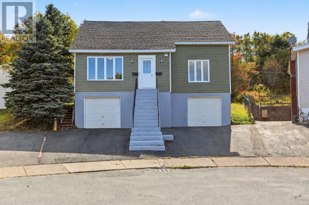 83 Viking Road, St. John's