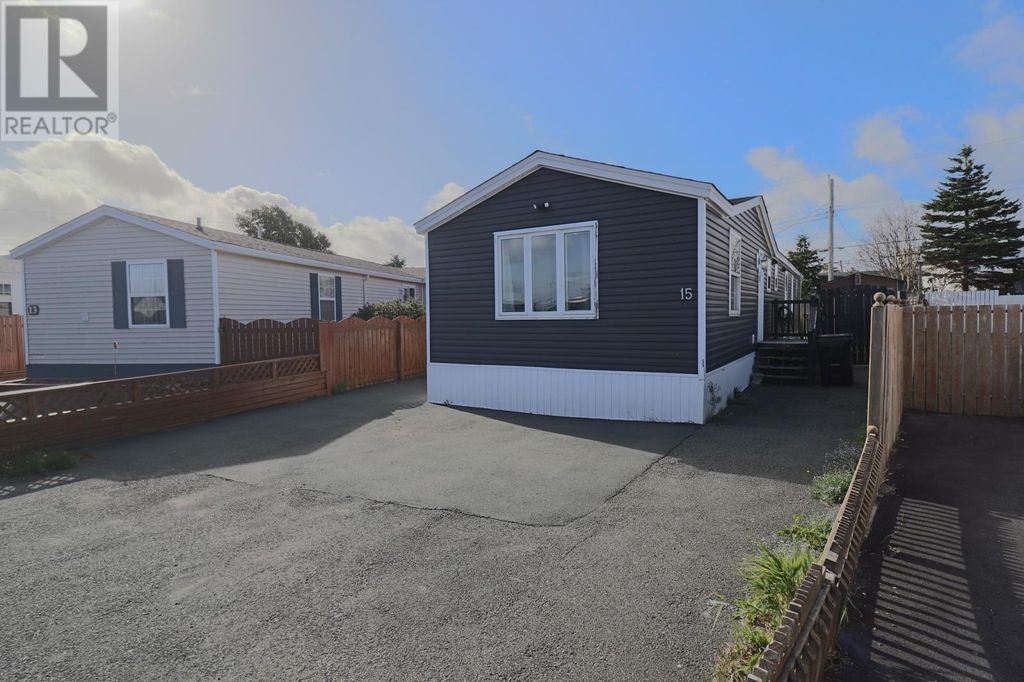 15 Fogwill Place, St. John's