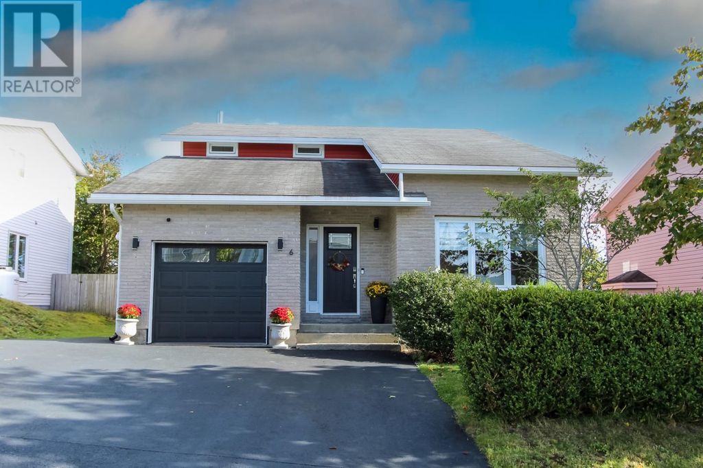6 Point Leamington Street, St. John's