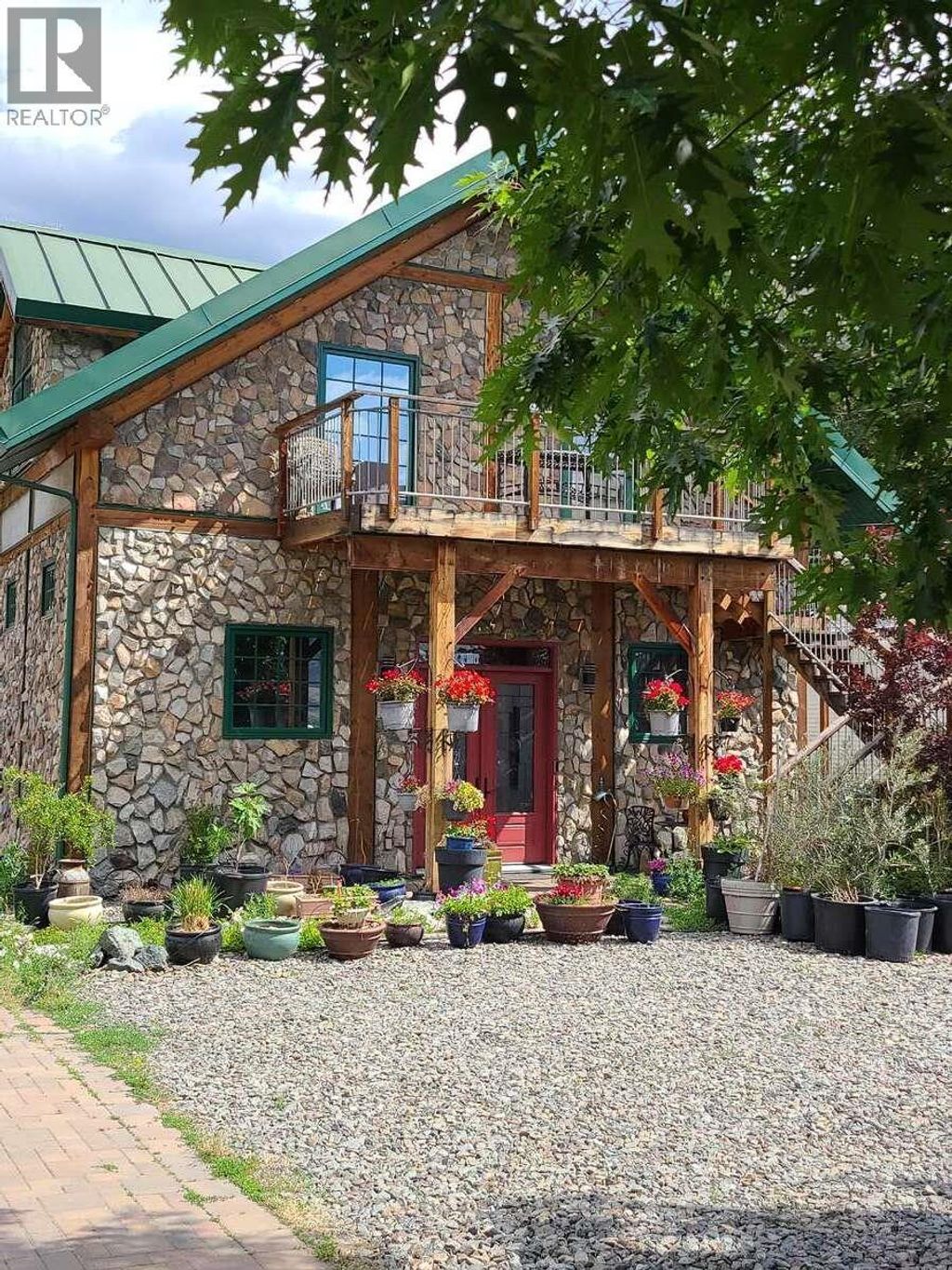 2626 Middle Bench Road, Keremeos