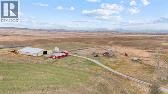 12038 Secondary Hwy 820, Rural Cardston County