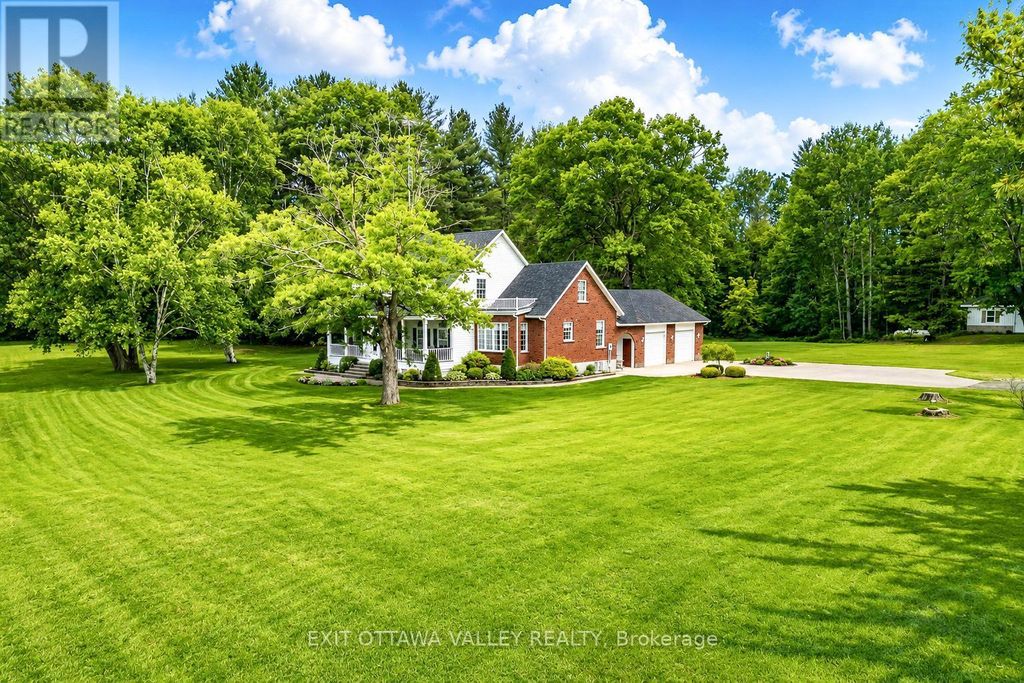 191 Timm Road, Whitewater Region
