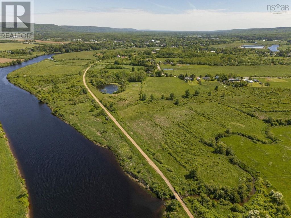 4035 Highway 201, Carleton Corner