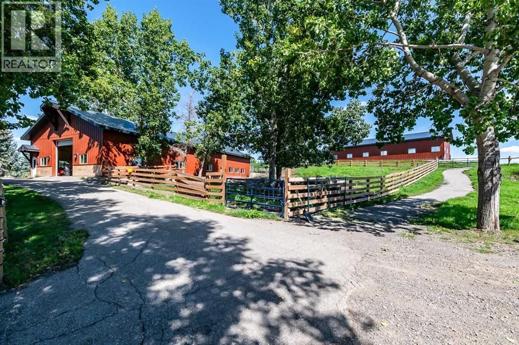 418066 48 Street W, Rural Foothills County