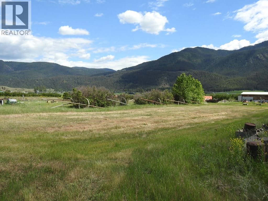 5569 Kamloops-vernon Highway, Westwold