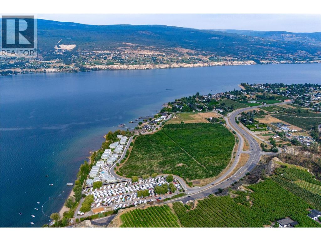 4500 Landry Crescent, Summerland