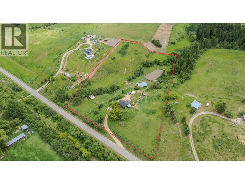 4878 Stepney Road, Spallumcheen