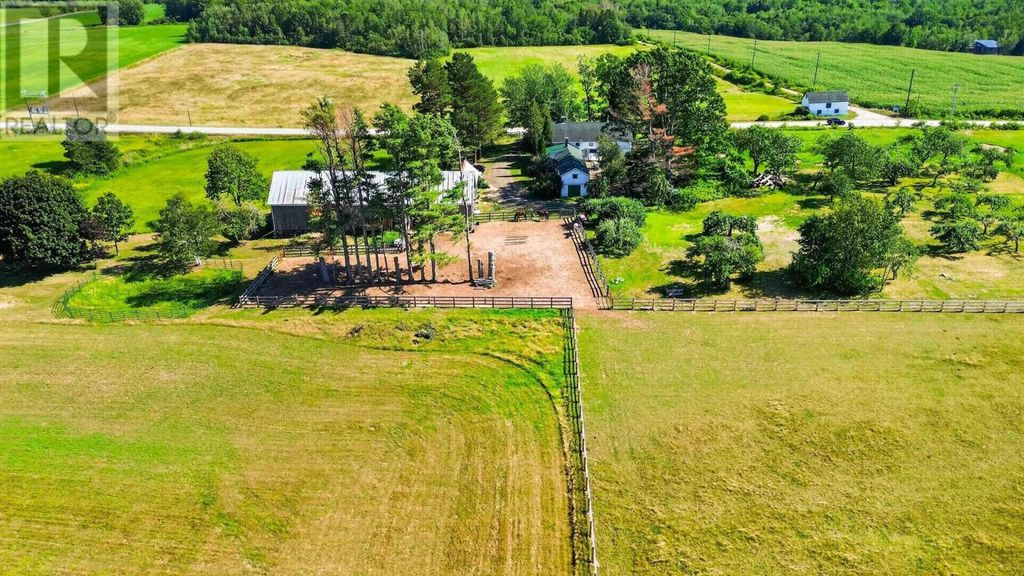 5019 201 Highway, West Paradise