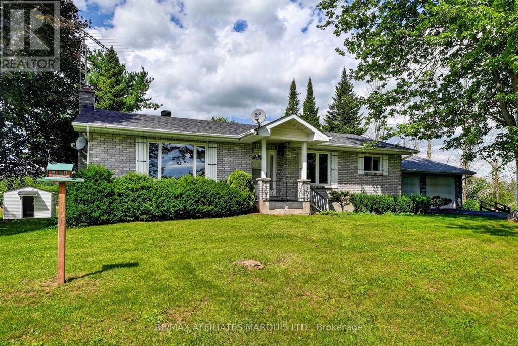 19485 Glen Road, South Glengarry