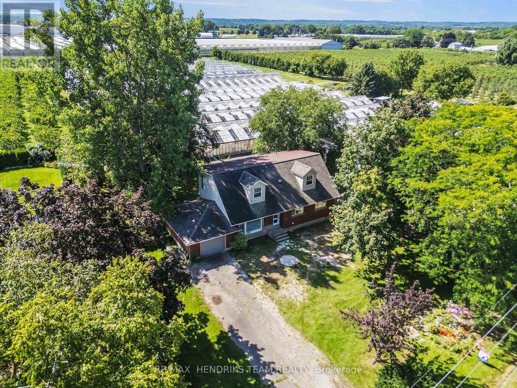 1648 Third Avenue, St. Catharines (rural Fourth)