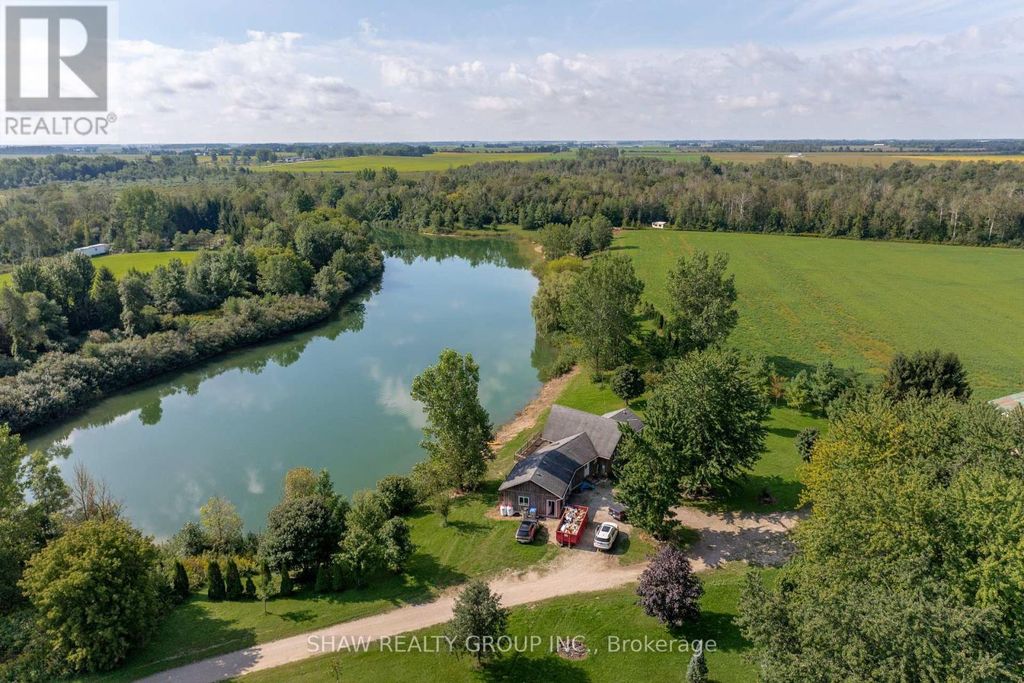 44917 Moncrieff Road, Huron East (grey)