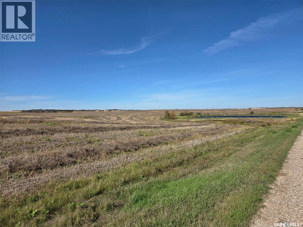 Schmitz Land, Three Lakes Rm No. 400