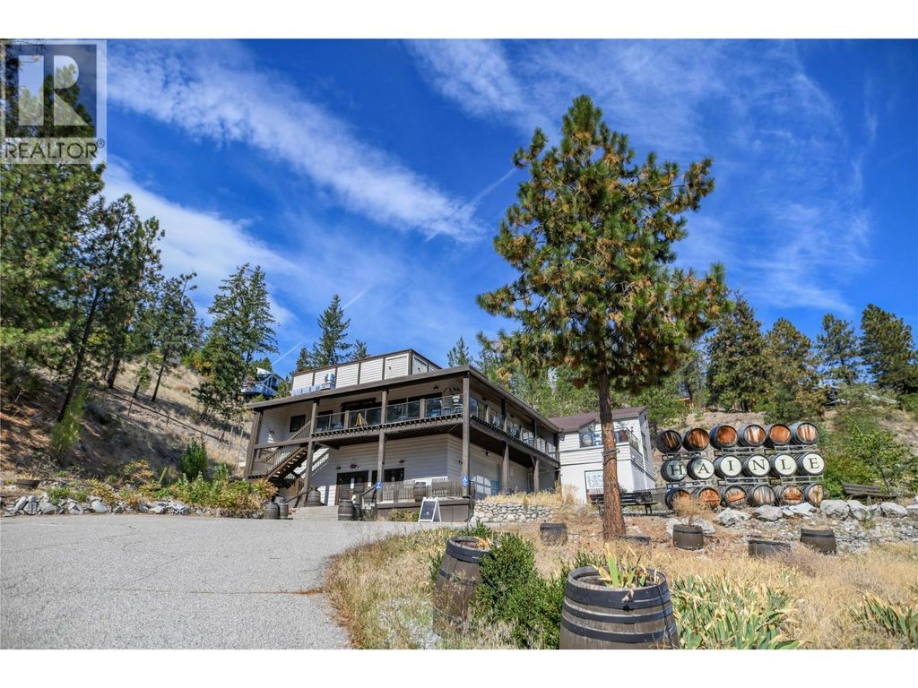 5355 Trepanier Bench Road, Peachland