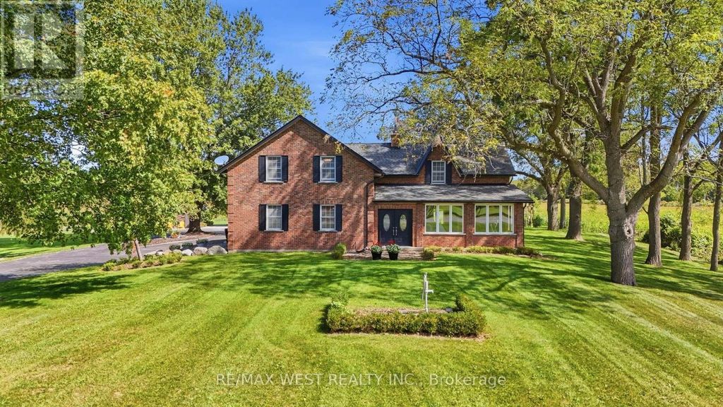 1568 Highway 59 S, Norfolk