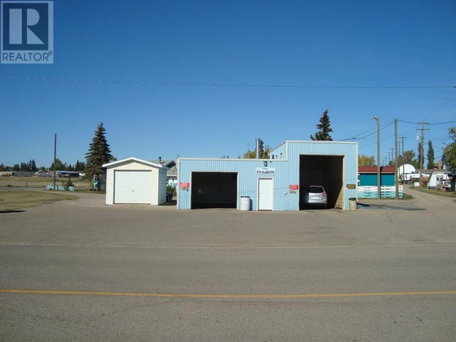 116 First Avenue, Trochu