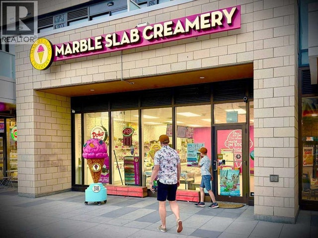 423 10 Street, Calgary