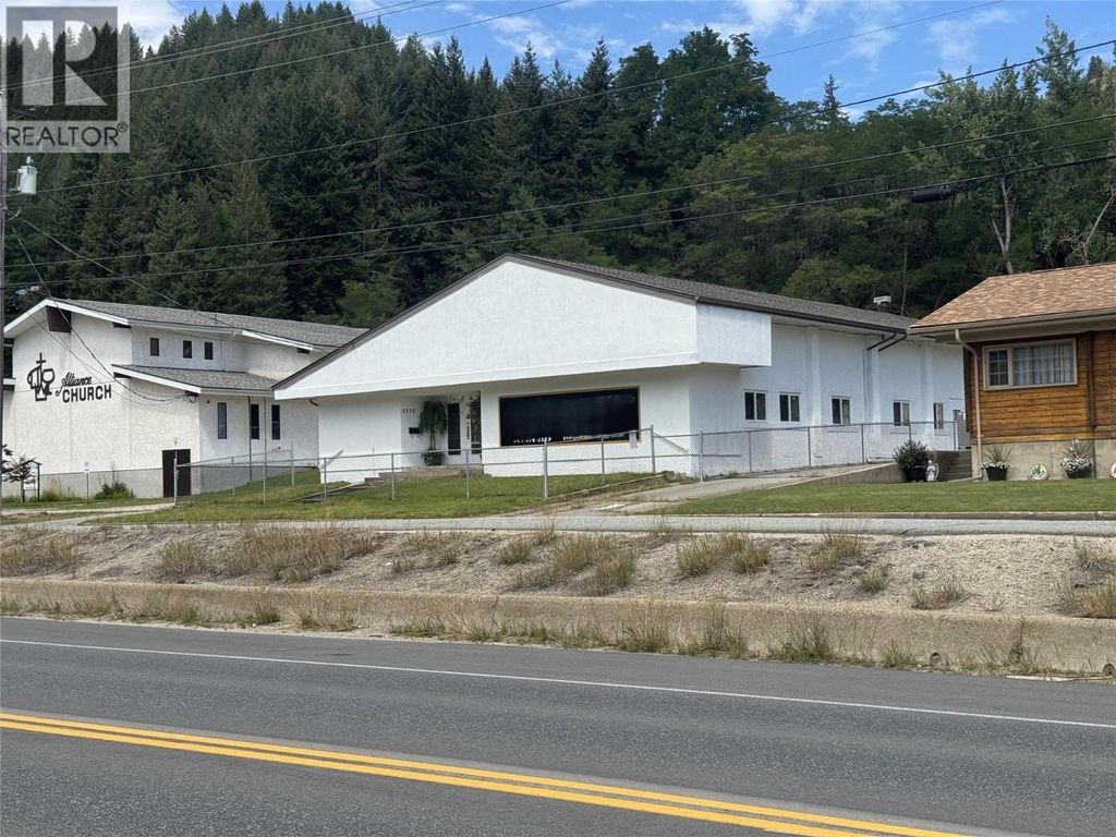 3375 Laburnum Drive, Trail