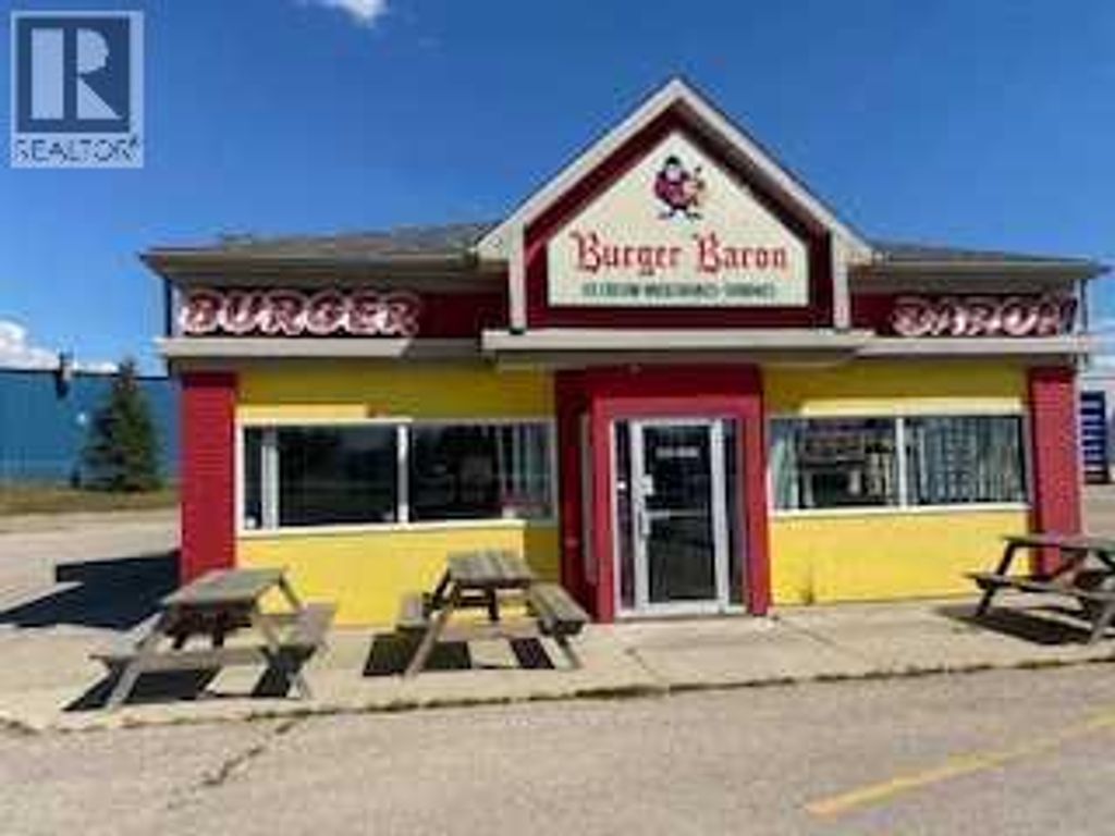 3909 37 Avenue, Whitecourt