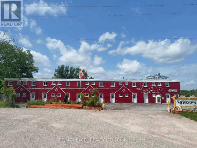 100 Alcove Drive, Tay