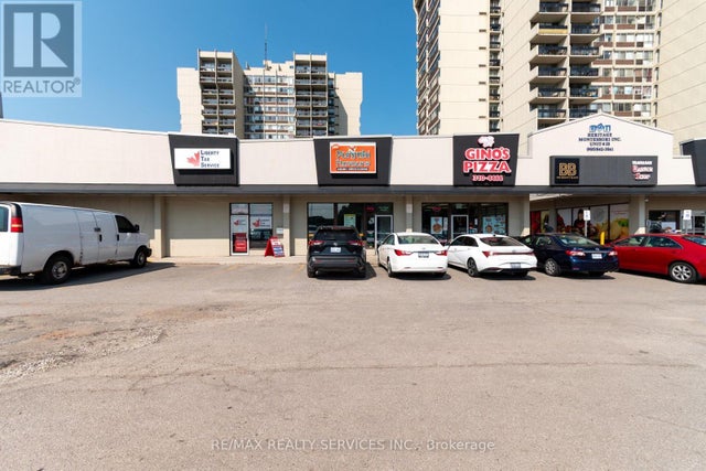 1289 Marlborough Court, Oakville (fa Falgarwood)