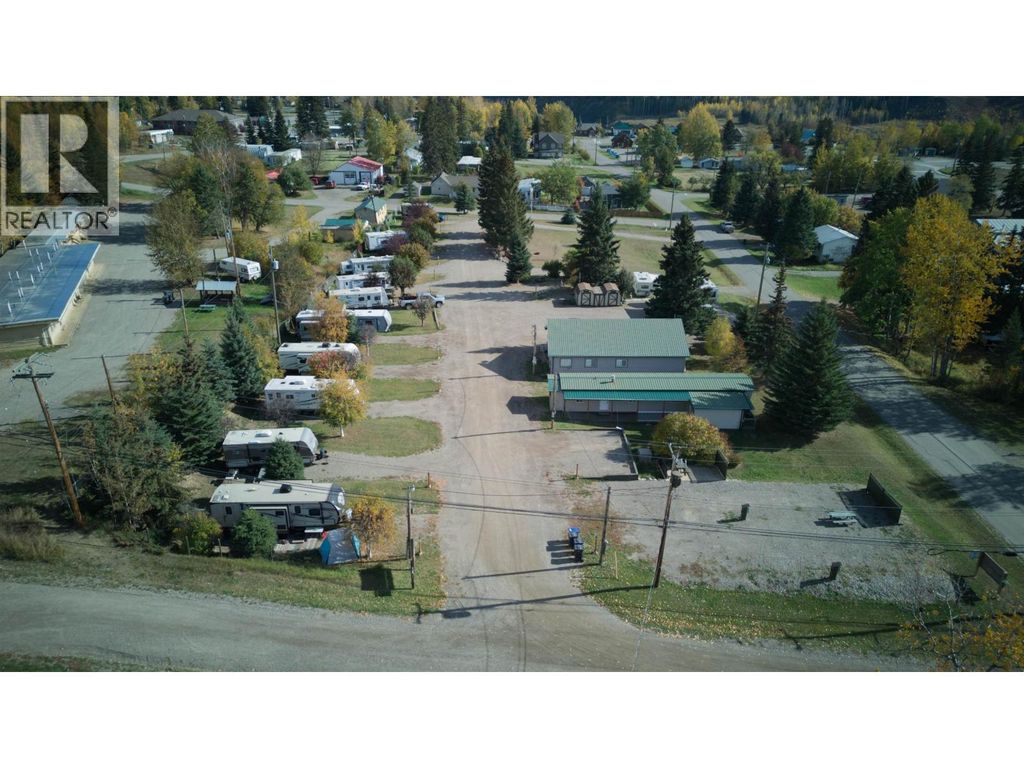 9802-9814 Freddette Avenue, Hudsons Hope