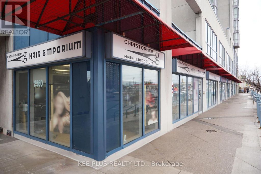 1 - 2560 Lawrence Avenue E, Toronto (dorset Park)