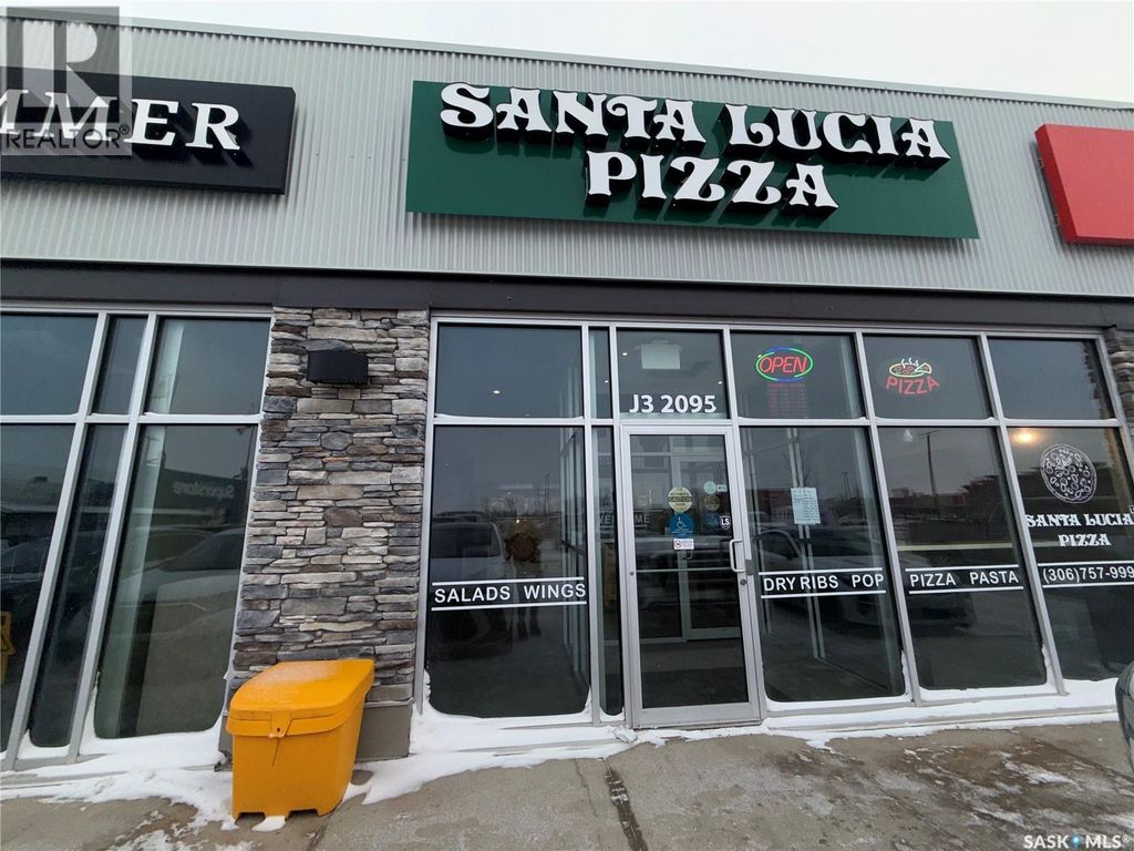 J3 2095 Prince Of Wales Drive, Regina