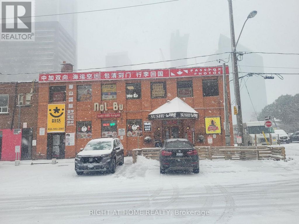 3 Elmhurst Avenue, Toronto (lansing-Westgate)