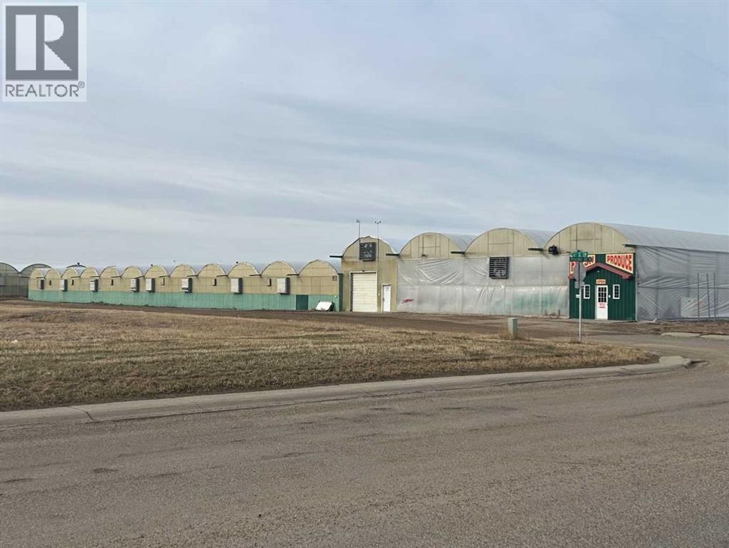 8 6 Street Sw, Redcliff