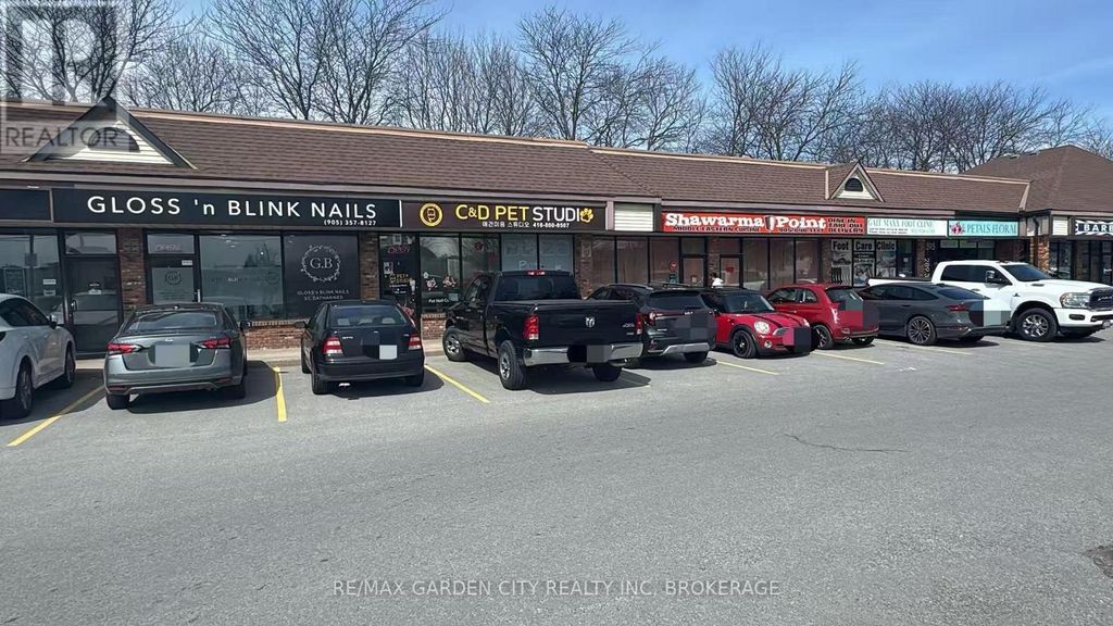 4 - 595 Carlton Street, St. Catharines (carlton/bunting)