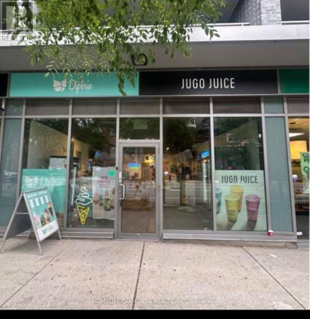 104 - 320 Richmond Street E, Toronto (moss Park)