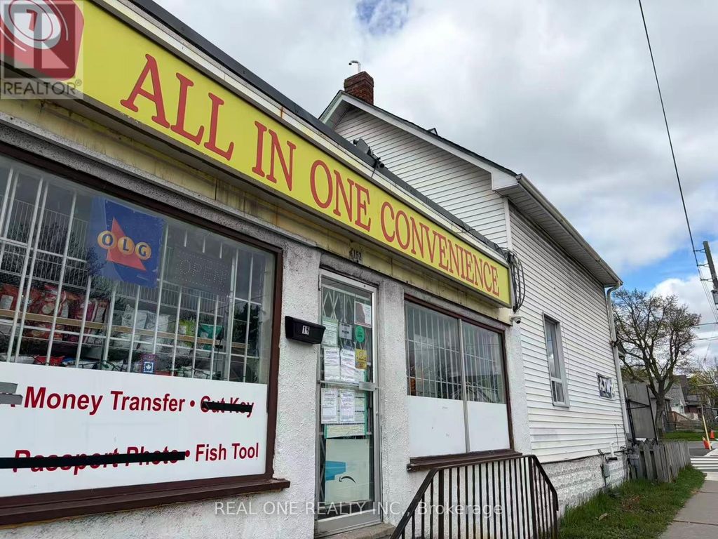 152 Park Rd South, Oshawa (vanier)