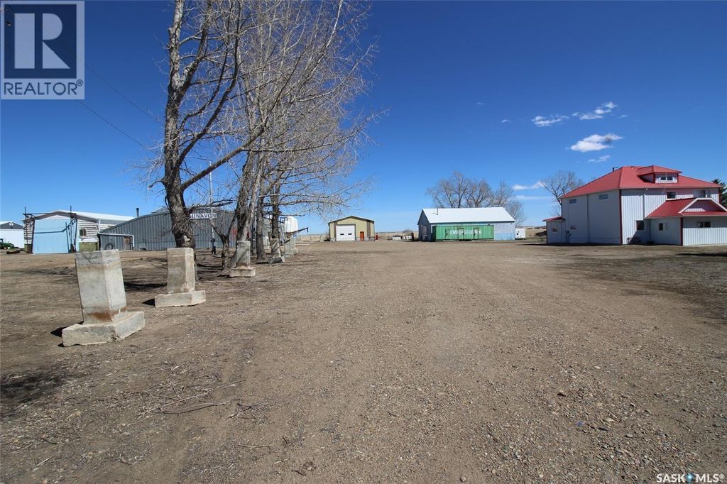 8241 Range Road, Shaunavon