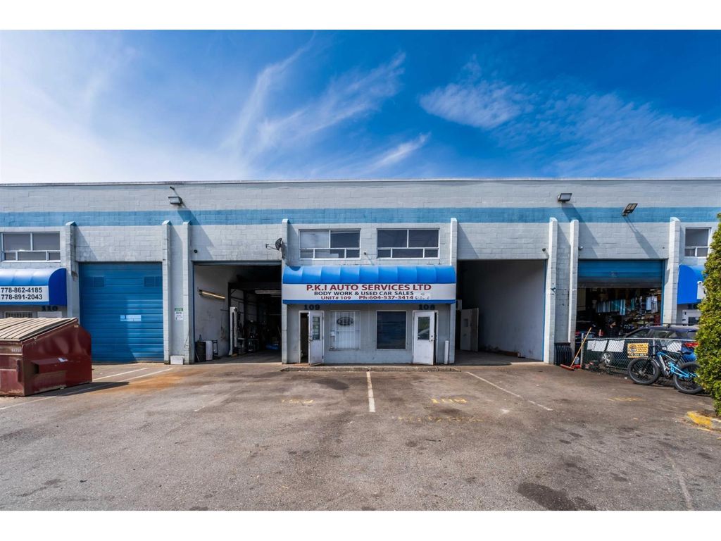 108-109 13302 76 Avenue, Surrey