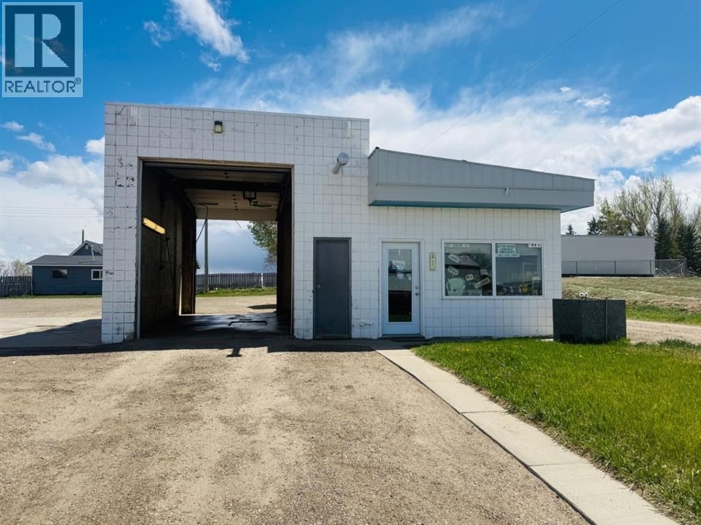 107 Centre Street, Enchant