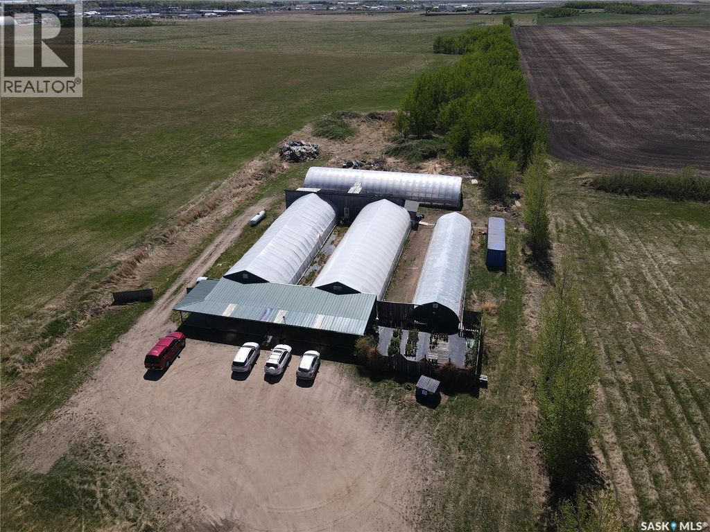 Misty Meadows Greenhouse Ltd., Meadow Lake
