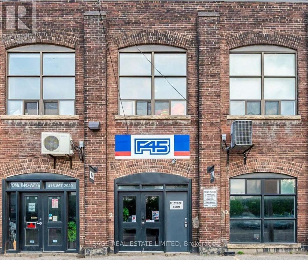19 Dickens Street, Toronto (south Riverdale)