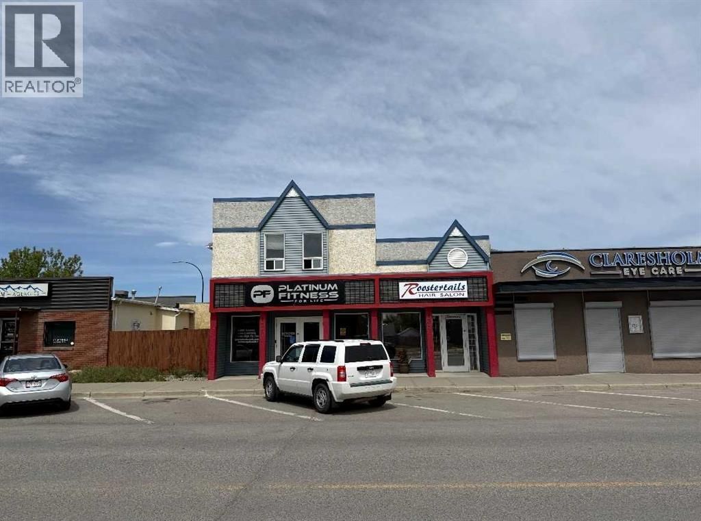 136 49 Avenue W, Claresholm