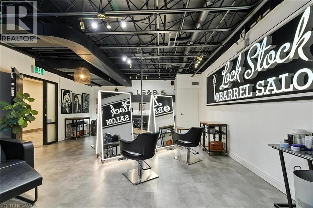 690 Belmont Avenue W Unit# 102, Kitchener