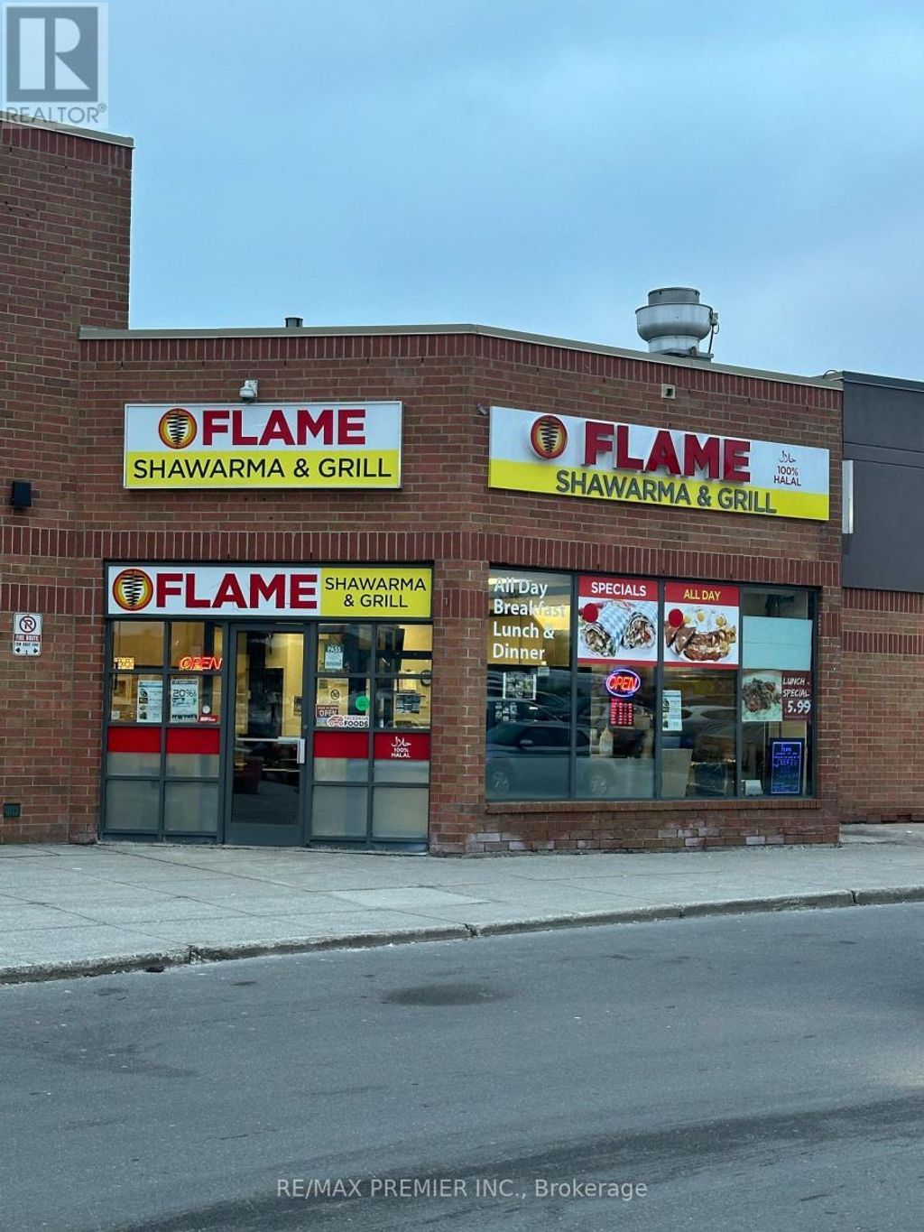 1 - 31 Tapscott Road, Toronto (malvern)