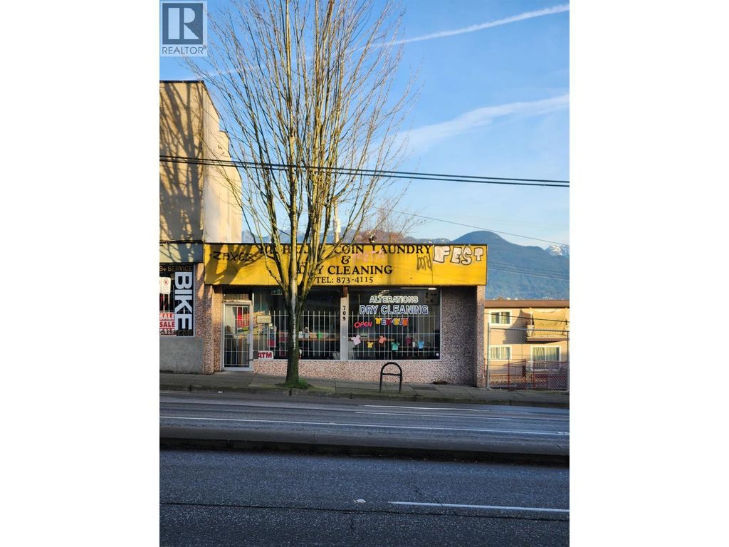 709 E Broadway, Vancouver